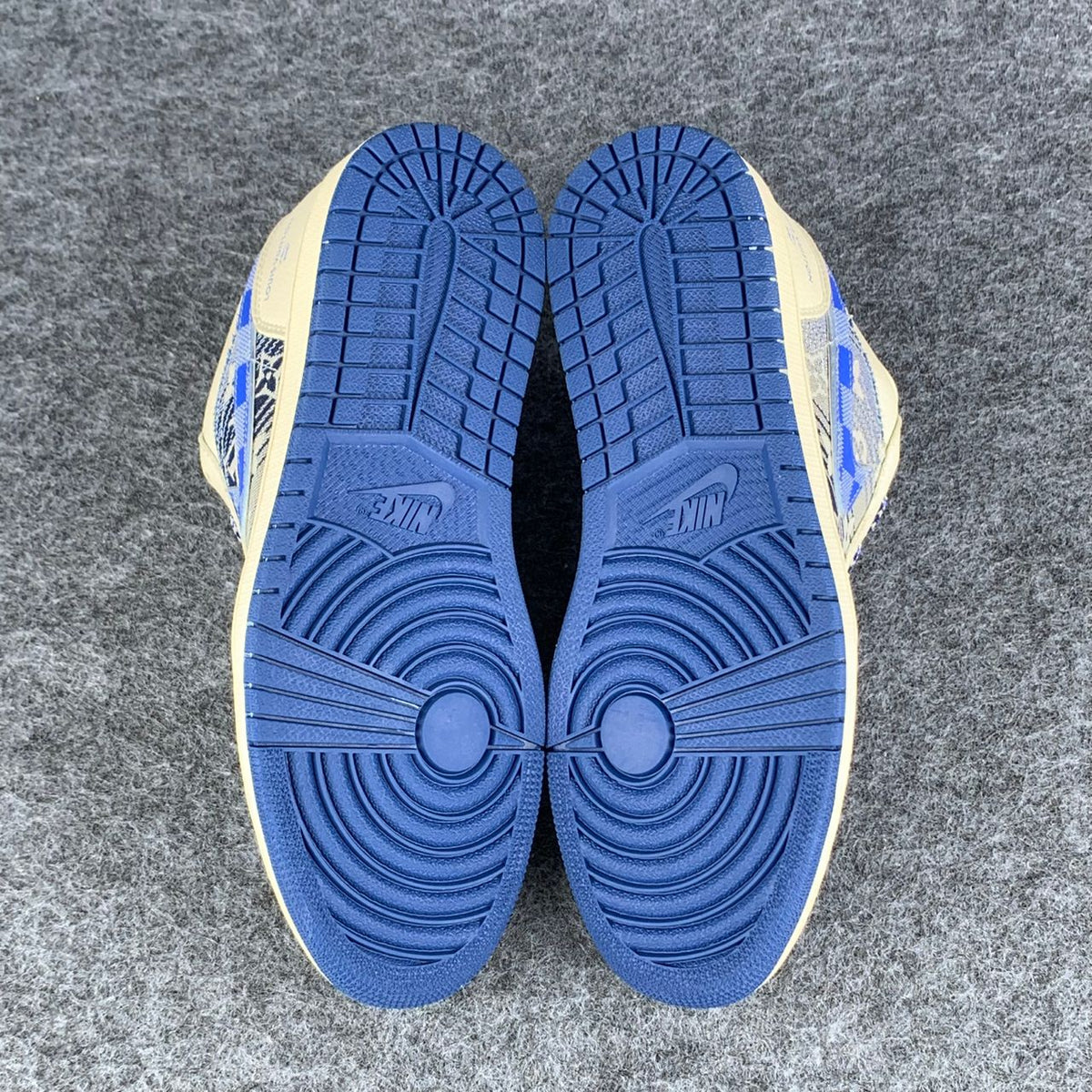 Custom Air Jordan 1 Low Bleu Atelier Sail/Blue