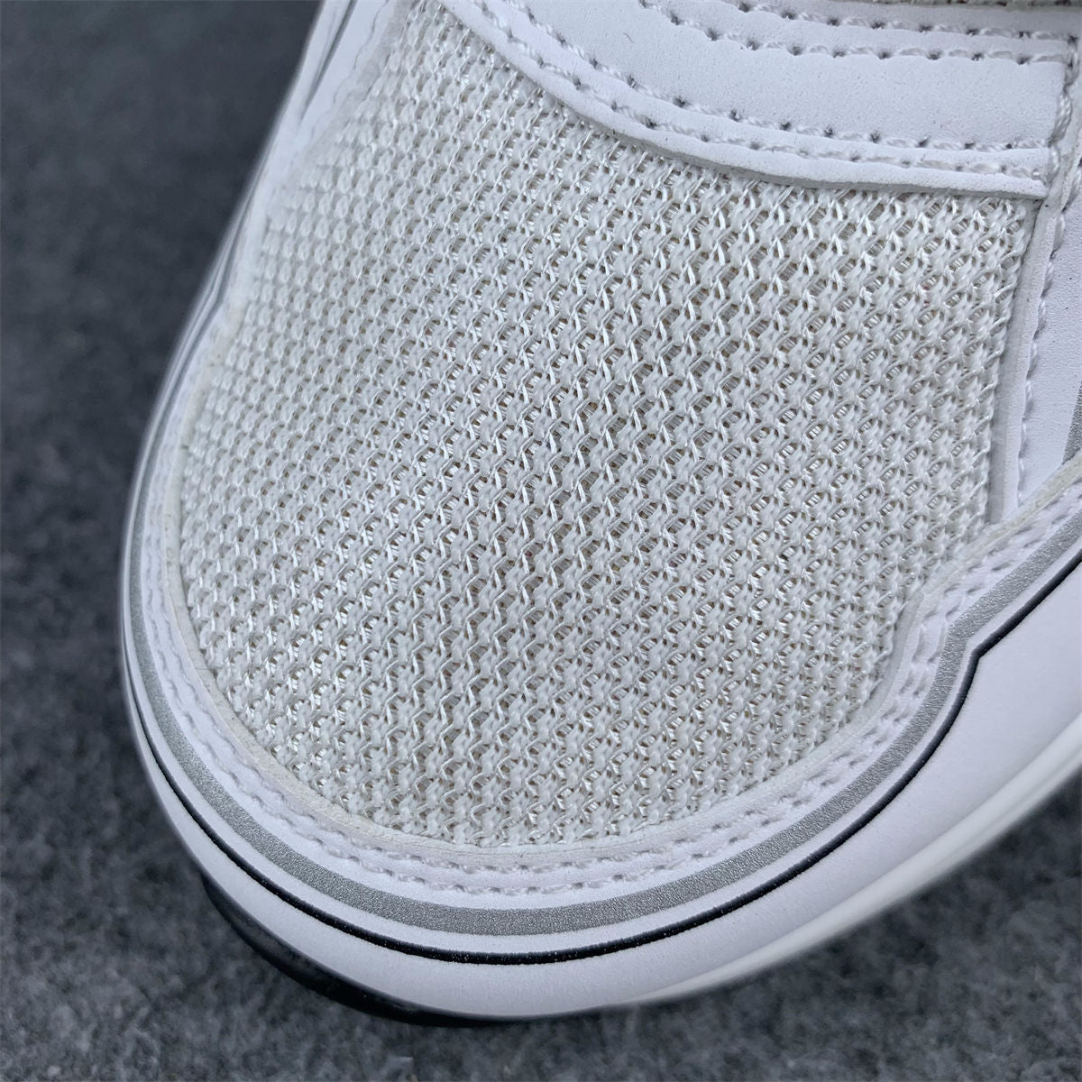 Dior B30 'White Grey'
