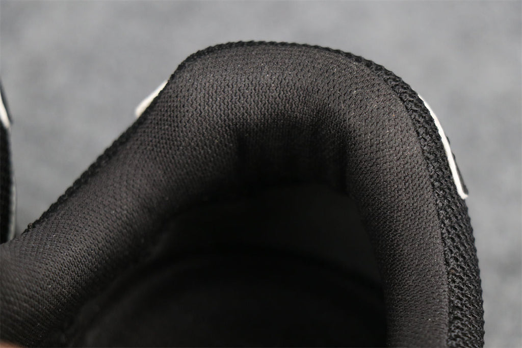 Dior B30 'Black'