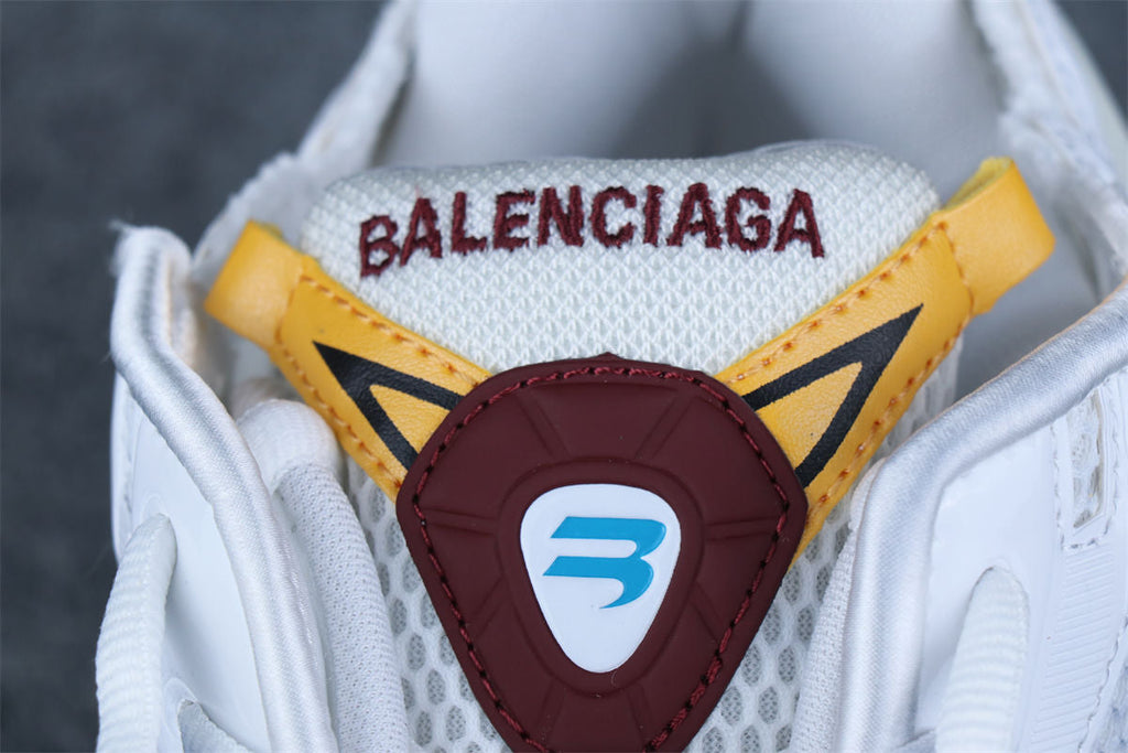 Balenciaga Wmns Runner Sneaker 'Worn-Out - White Blue Pink'