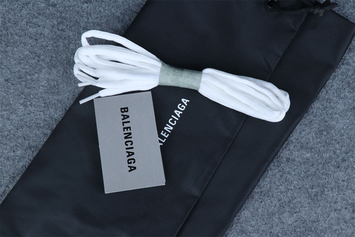Balenciaga Wmns Runner Sneaker 'Worn-Out - White Blue Pink'