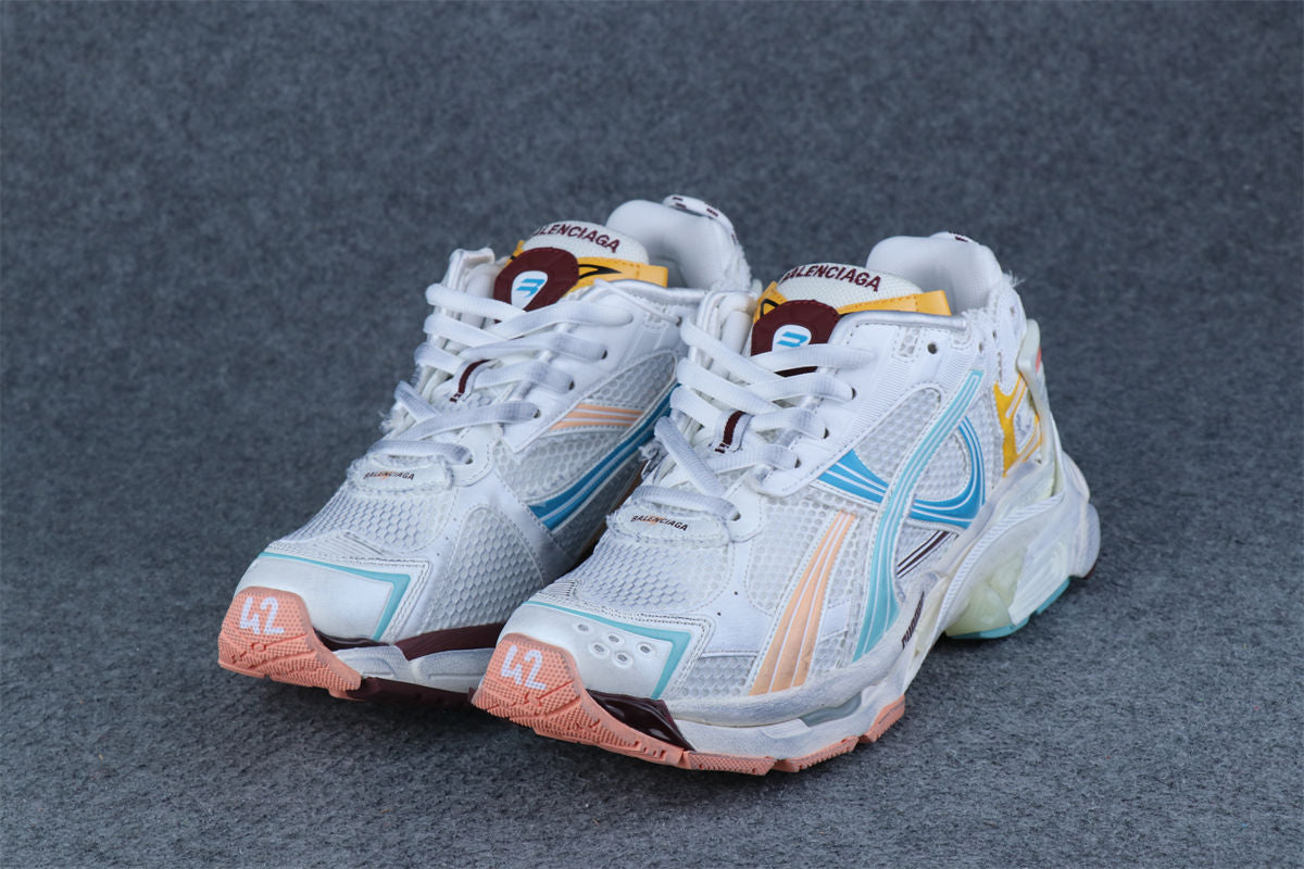 Balenciaga Wmns Runner Sneaker 'Worn-Out - White Blue Pink'