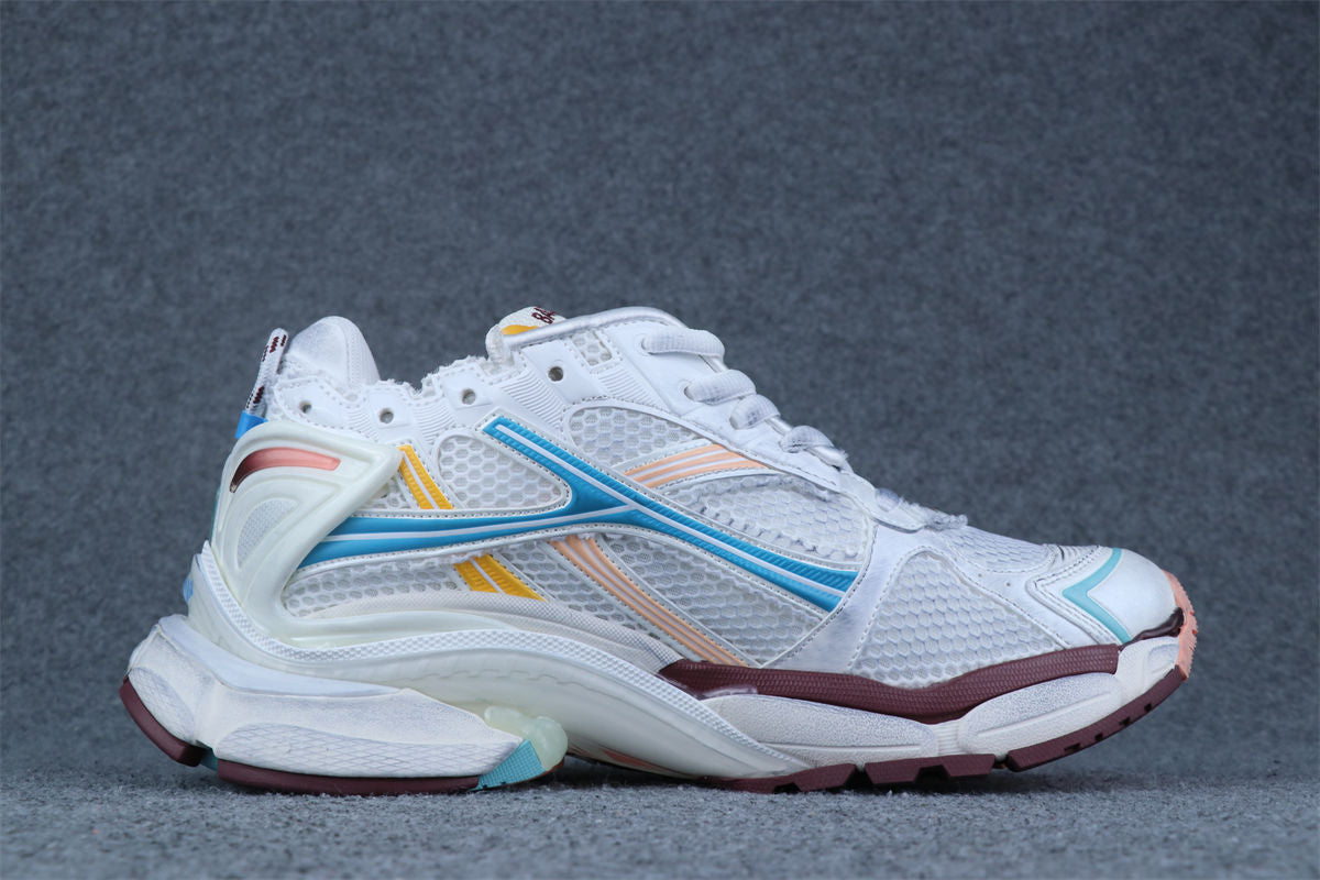 Balenciaga Wmns Runner Sneaker 'Worn-Out - White Blue Pink'