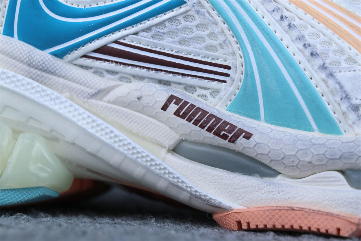 Balenciaga Wmns Runner Sneaker 'Worn-Out - White Blue Pink'